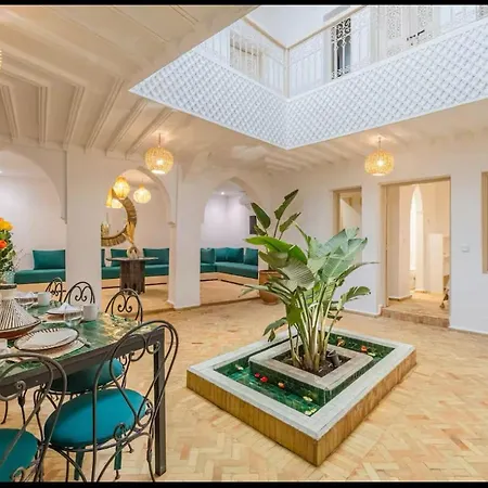 Riad Inna - Unique Charm - Exclusive - Pool & Free Breakfast - Near Center
